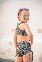 Load image into Gallery viewer, Tie rouched shorts