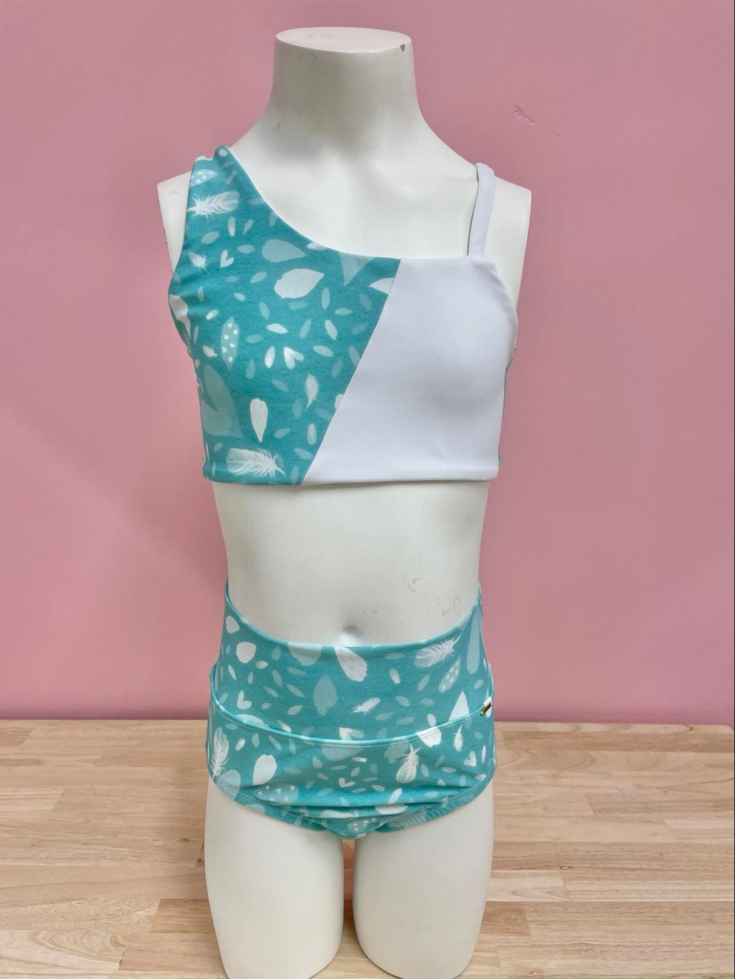 Feathers & Hearts Set